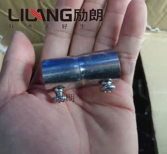 4分不锈钢接头